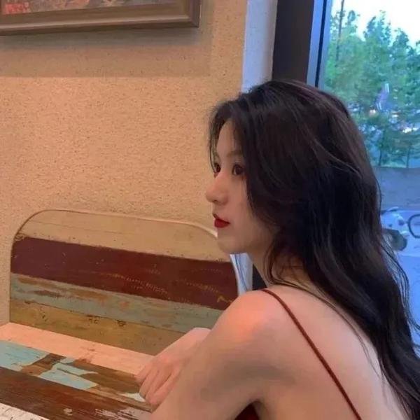 来自红花坂